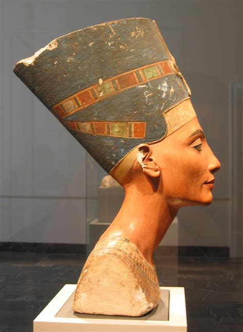 Nefertiti 